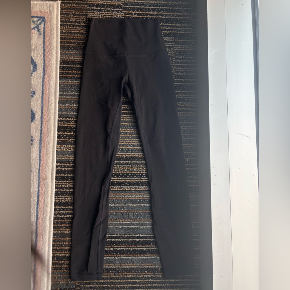 Black Lululemon Align Leggings